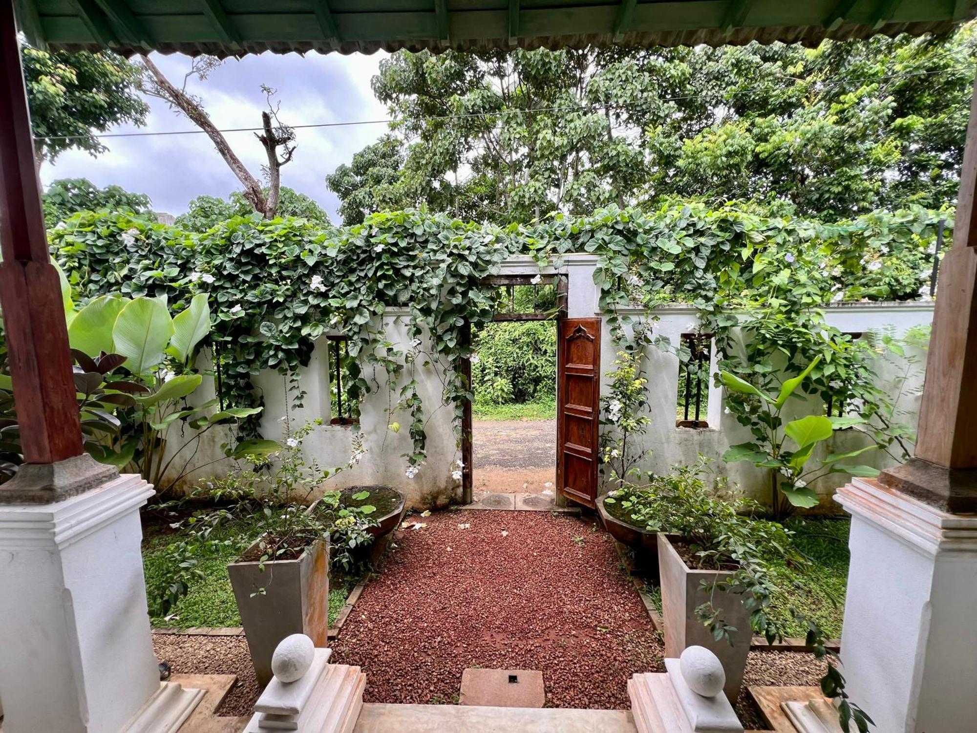 Villa seven faces Galle Exterior foto